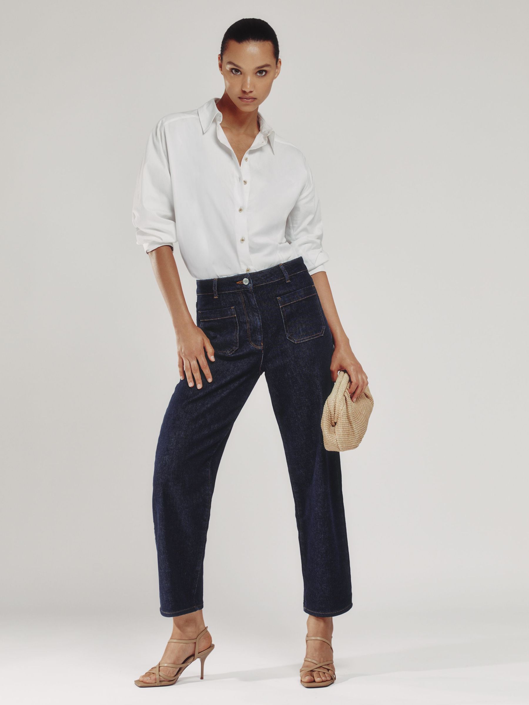 Straight-Leg Patch-Pocket Jeans in Dark Blue (H71664) | €102