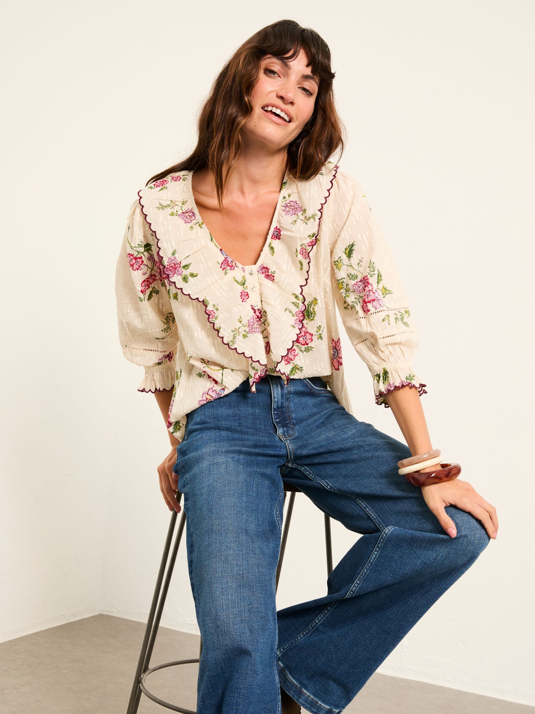 Carly Ivory Spring Floral Petite Blouse (H76510) | €65