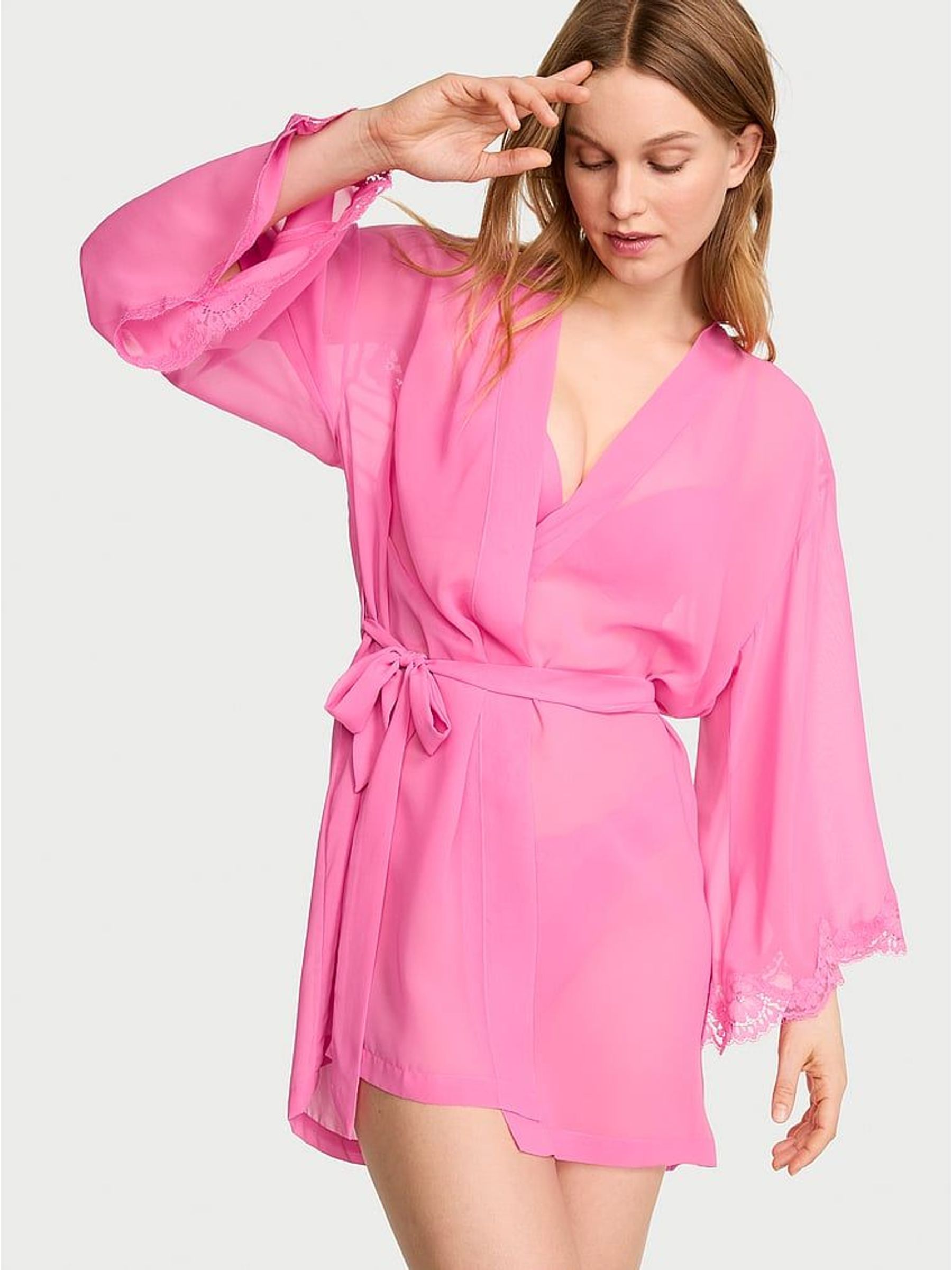 Rose Garden Pink Chiffon & Lace Short Robe (H91277) | €87