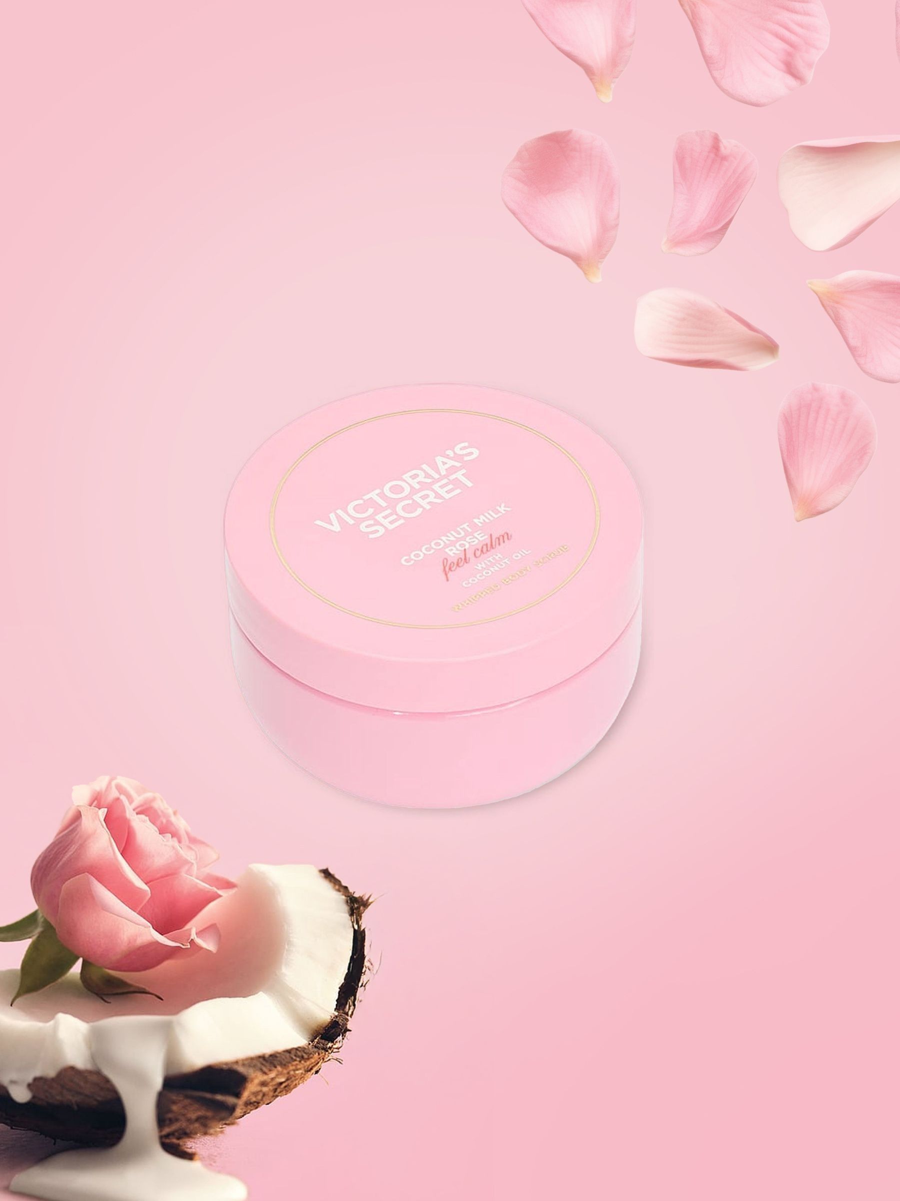 Coconut Milk Rose Body Scrub (H94260) | €28