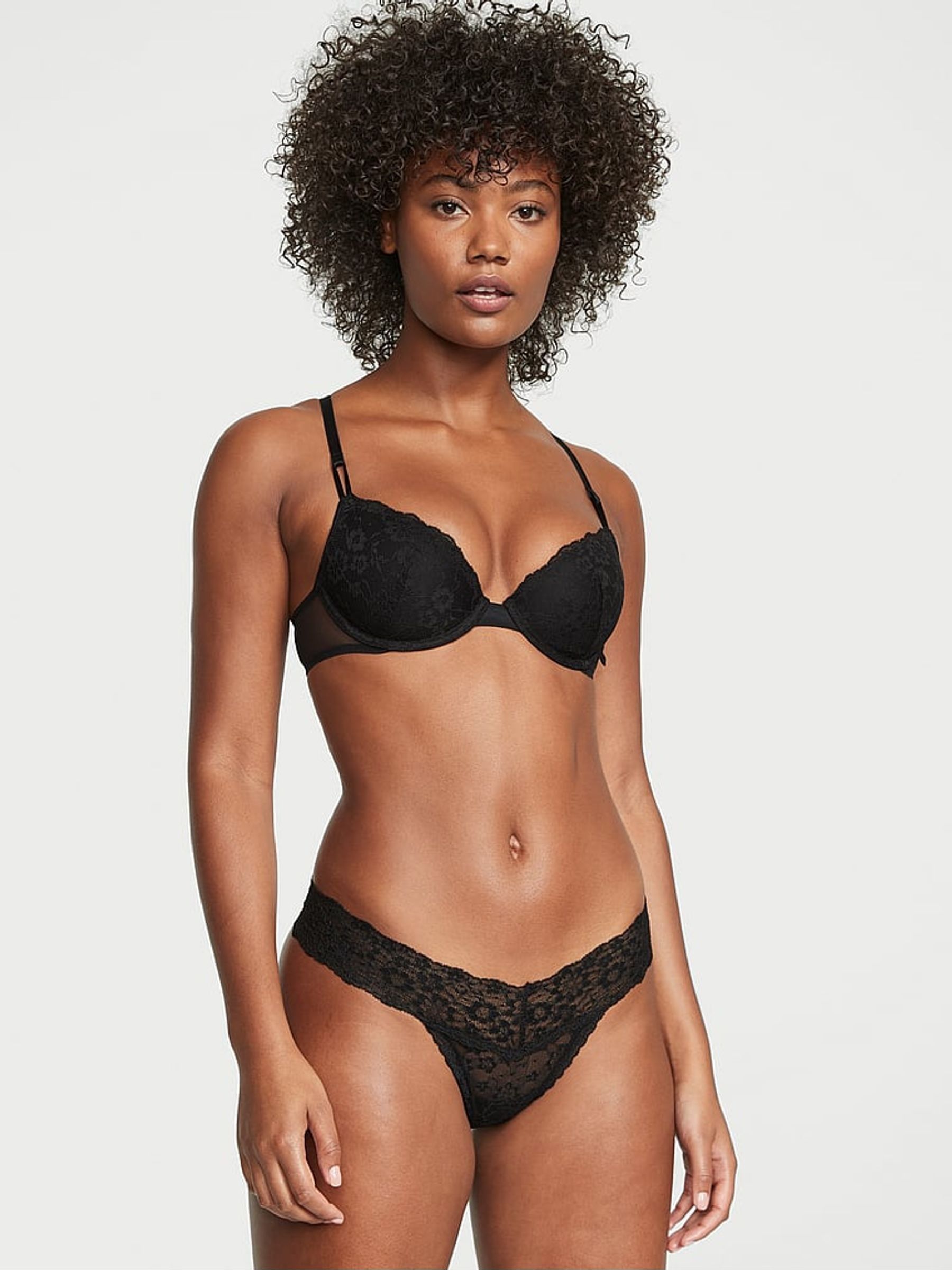 Black Thong Knickers (K42775) | €10.50