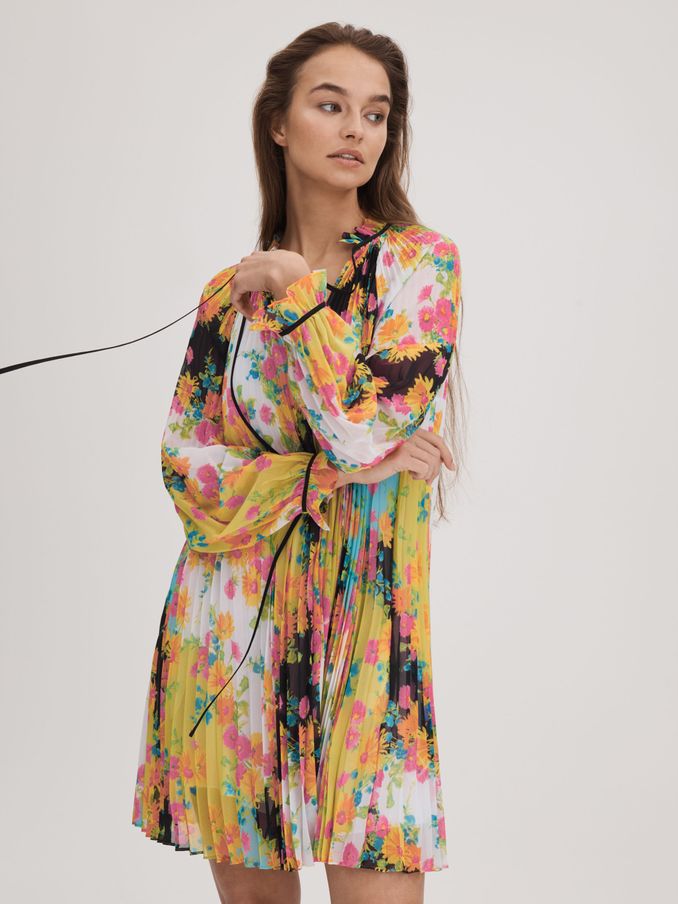 Florere Pleated Tie Neck Mini Dress in Multi (K72538) | US$71