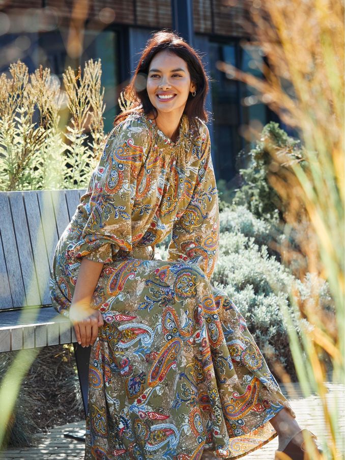Green Prairie Paisley Tunic (K76032) | €24
