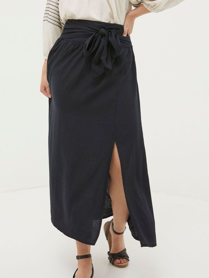 Sascha Black Midi Skirt With Linen (K76038) | €40