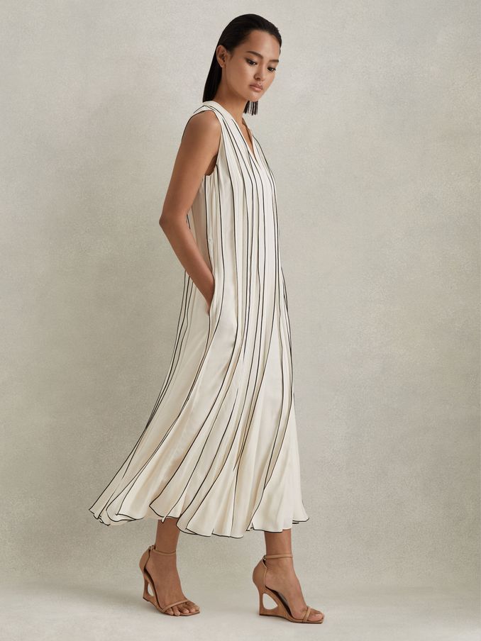 Contrast Ruffle Midi Dress in Ivory (K83125) | US$328