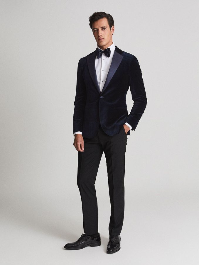 Single Breasted Velvet Blazer in Navy Blue (M83234) | €425