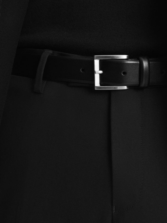 Leather Belt in Black (M83593) | US$95