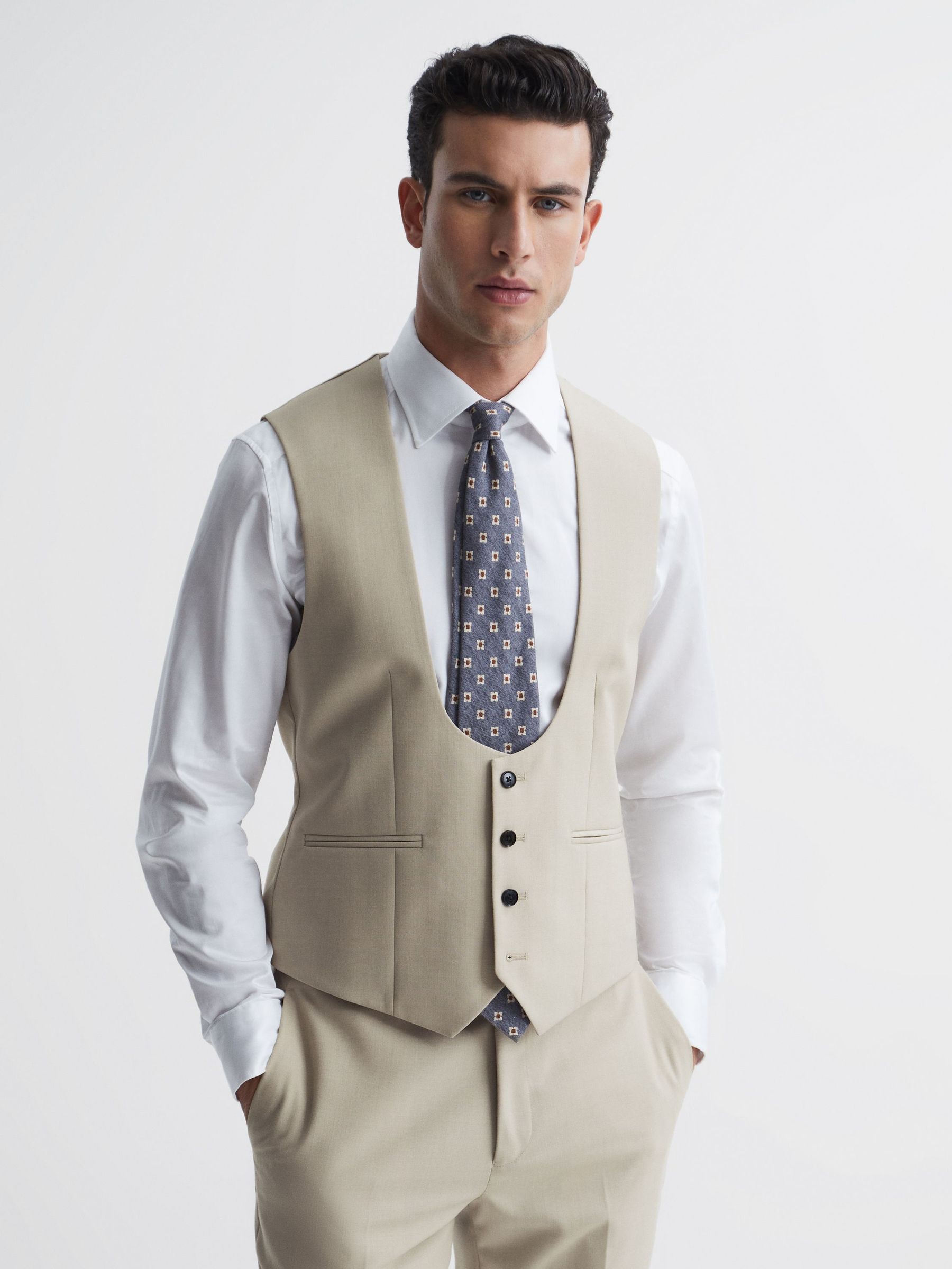 Horse Shoe Wool Slim Fit Waistcoat in Stone (M89625) | €155