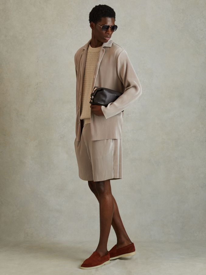 Elasticated Plisse Shorts in Champagne (N22894) | €42