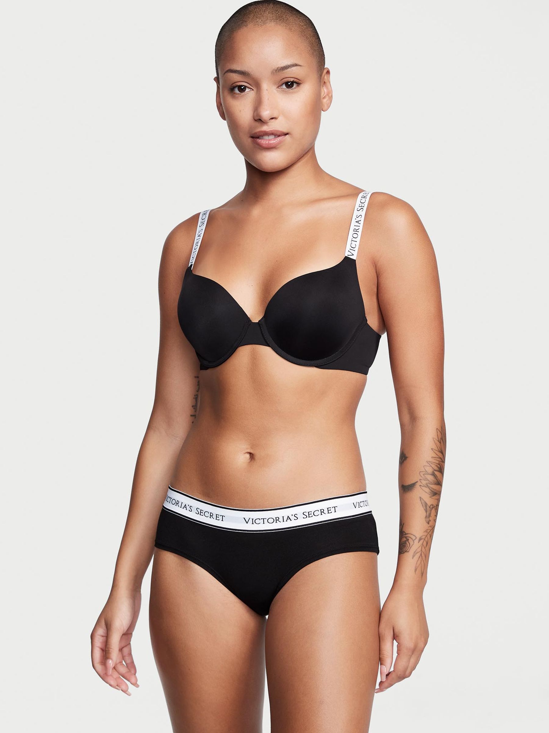 Black Cheeky Knickers (N25113) | €10.50