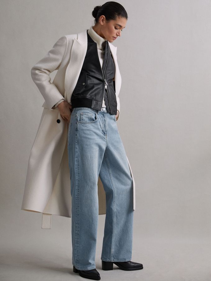 Mid Rise Wide Leg Jeans in Light Blue (N39457) | €57