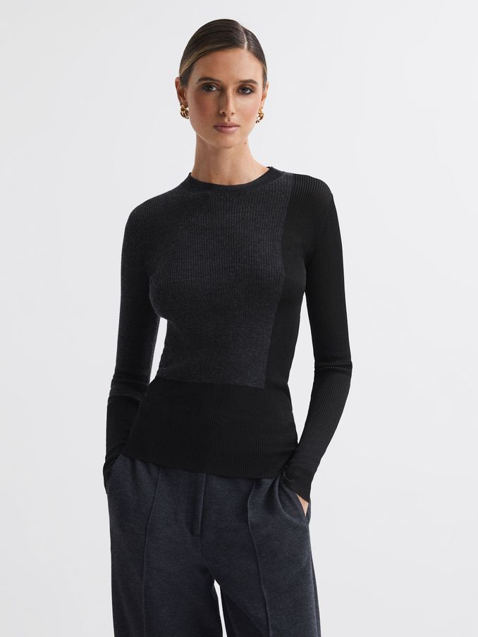 Hybrid Wool-Silk Knit T-Shirt in Black/Charcoal (N39474) | €54