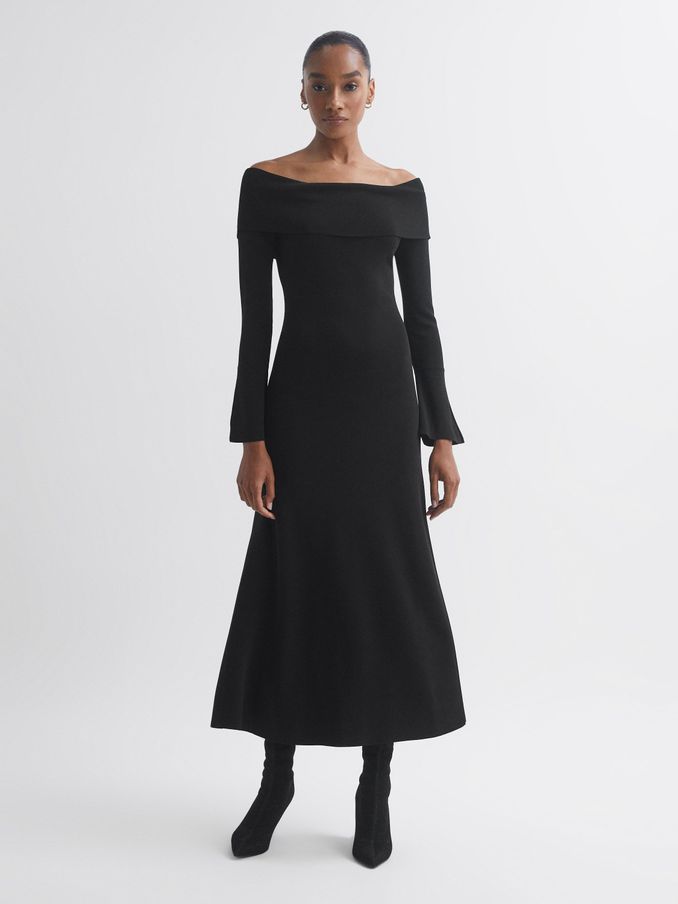 Florere Knitted Strapless Maxi Dress in Black (N44202) | 335 SAR
