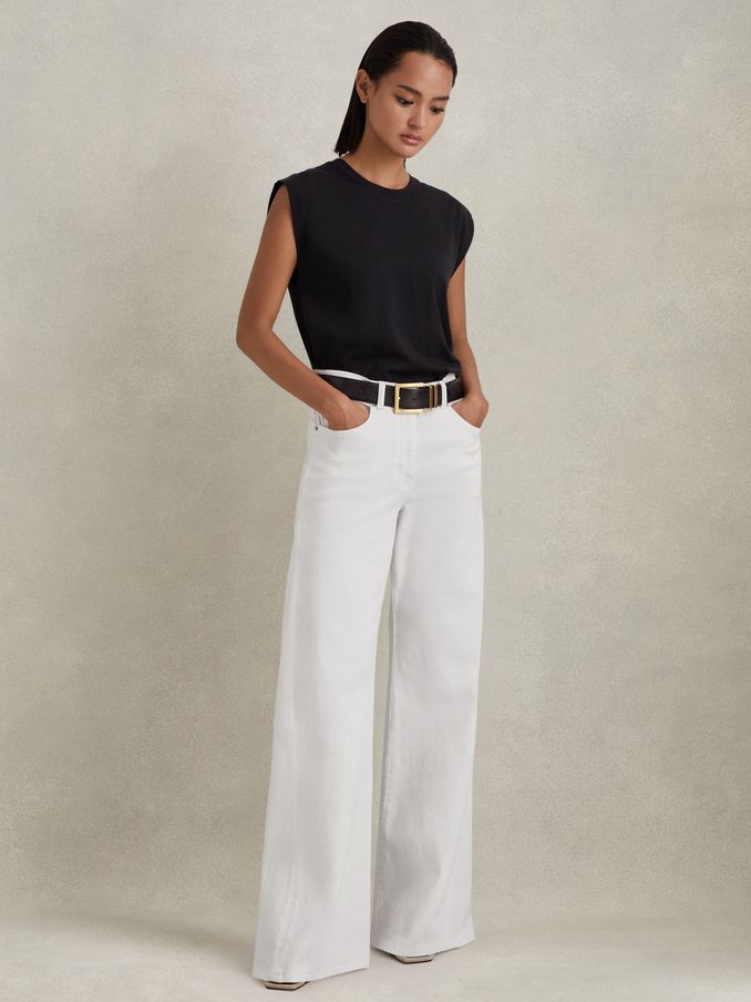 Flared Side Seam Jeans in White (N54046) | US$130