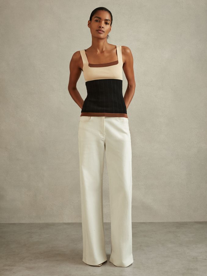 Colourblock Square Neck Vest in Nude/Black (N74332) | €54
