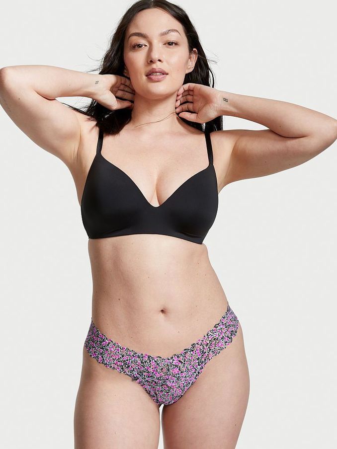 Black Vine Heart Floral Lace Thong Knickers (P53316) | €5