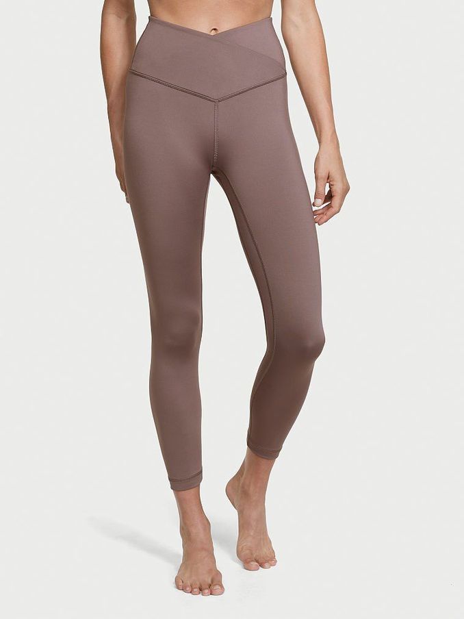 Dark Iron Live On Point Crossover Legging (P71571) | €17