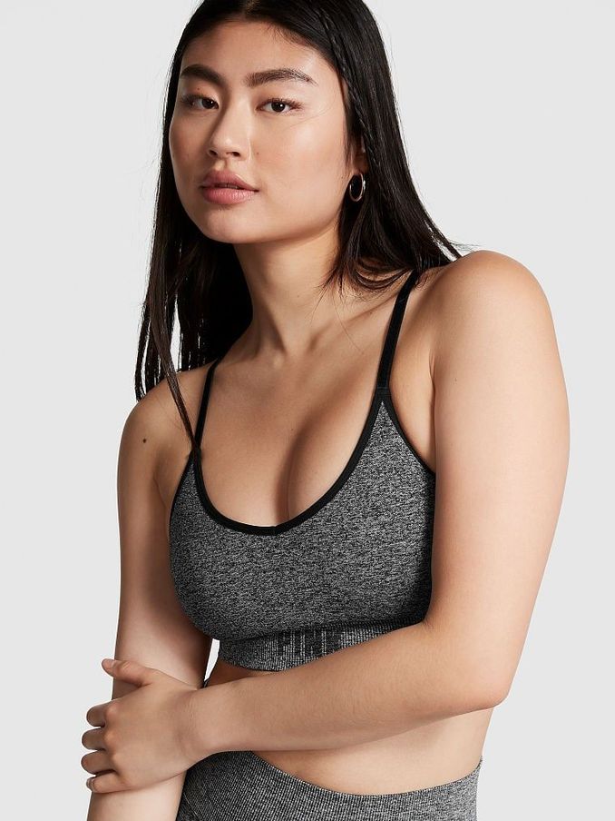 Black Non Wired Lightly Lined Seamless Low Impact Sports Bra (P75115) | €15