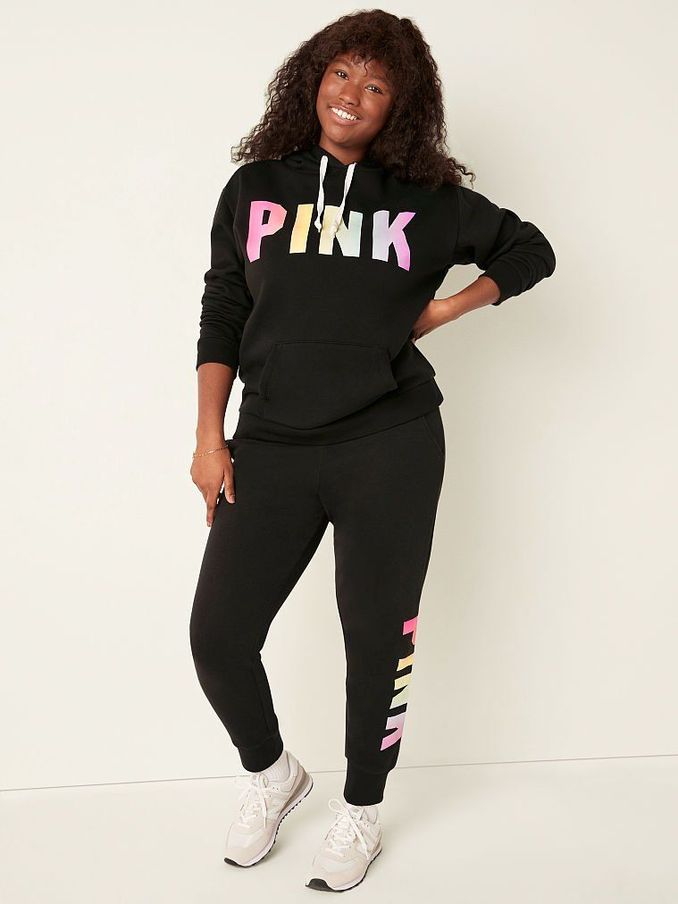 Pure Black With Gradient Classic Logo Everyday Lounge Jogger (P75444) | €22