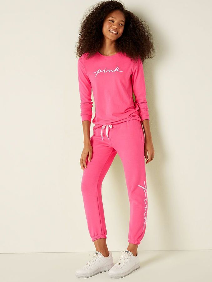 Capri Pink Script Logo Everyday Lounge Signature Pant (P80316) | €22