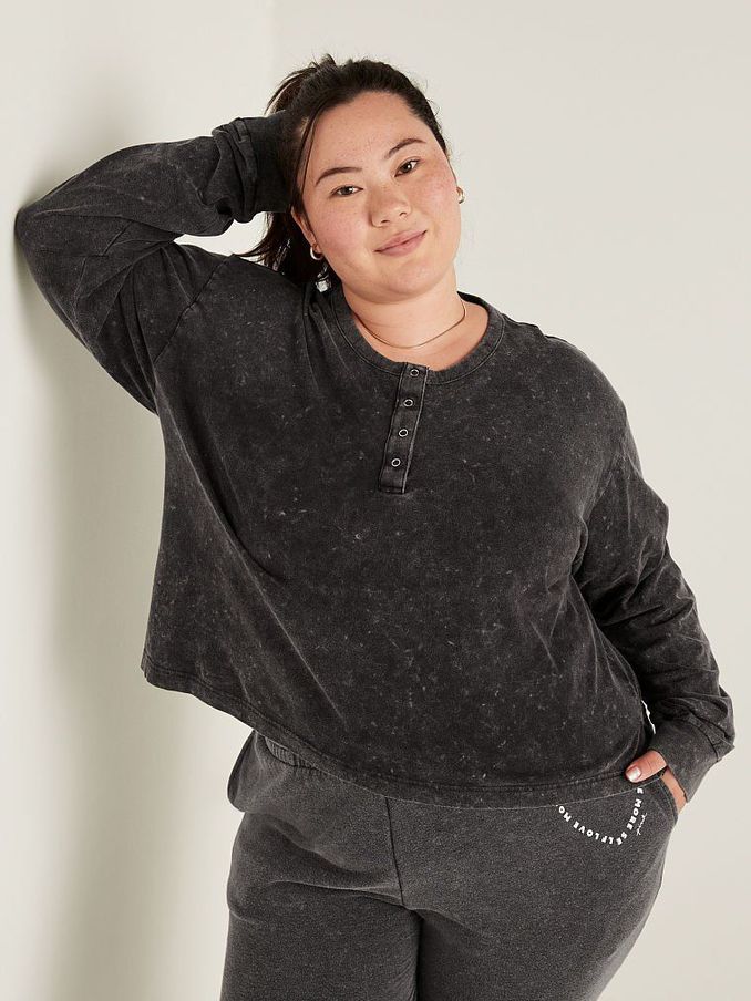 Pure Black Wash Cotton Cropped Long Sleeve Campus Henley TShirt (P95771) | €11