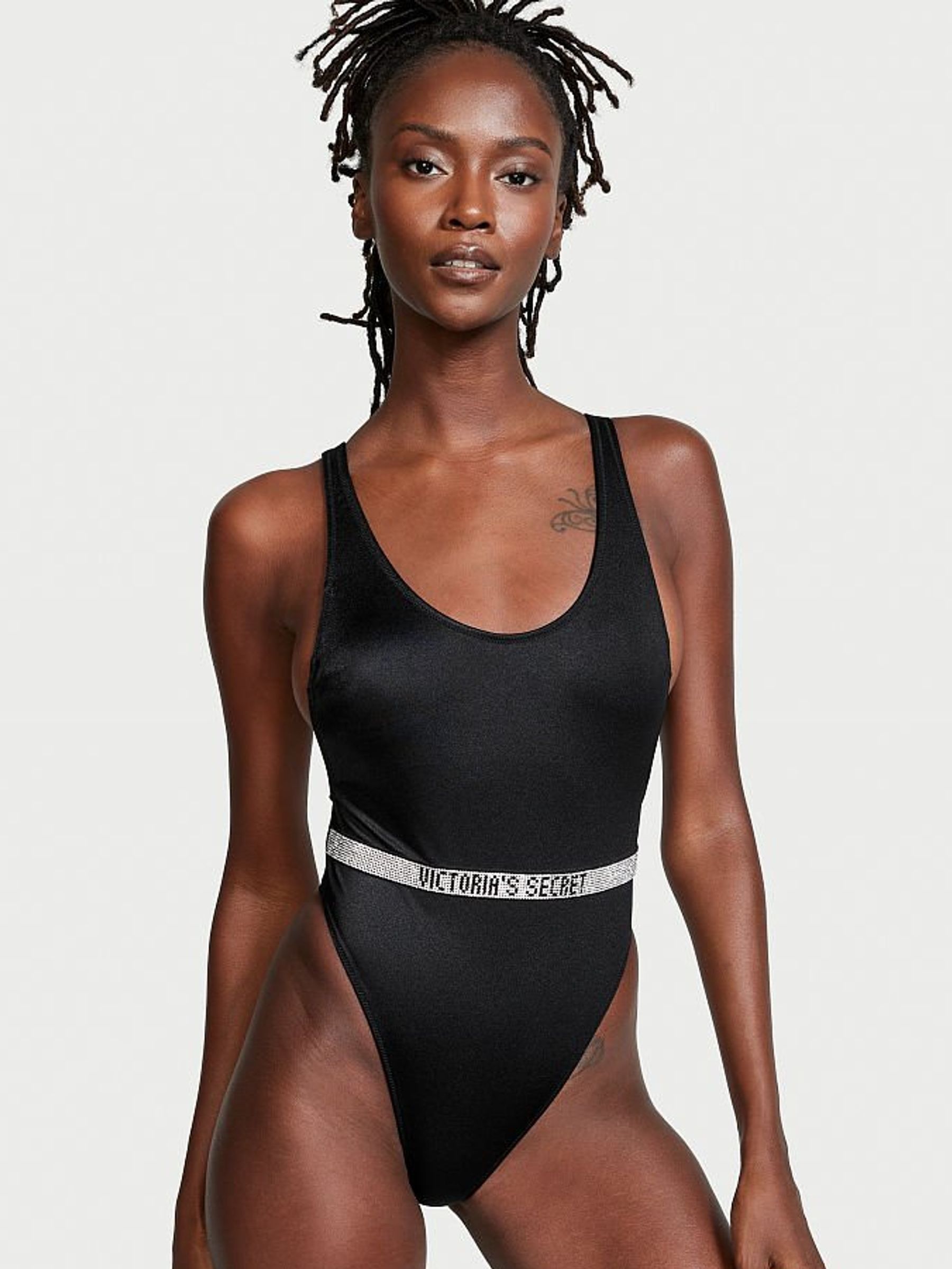 Black Shine Strap Belted Open Back Swimsuit (Q01563) | €41
