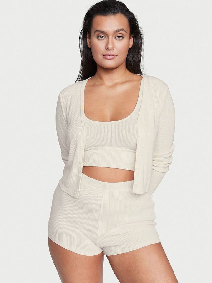 Vanilla Dream Cozy Knit Piece Set (Q19921) | €18