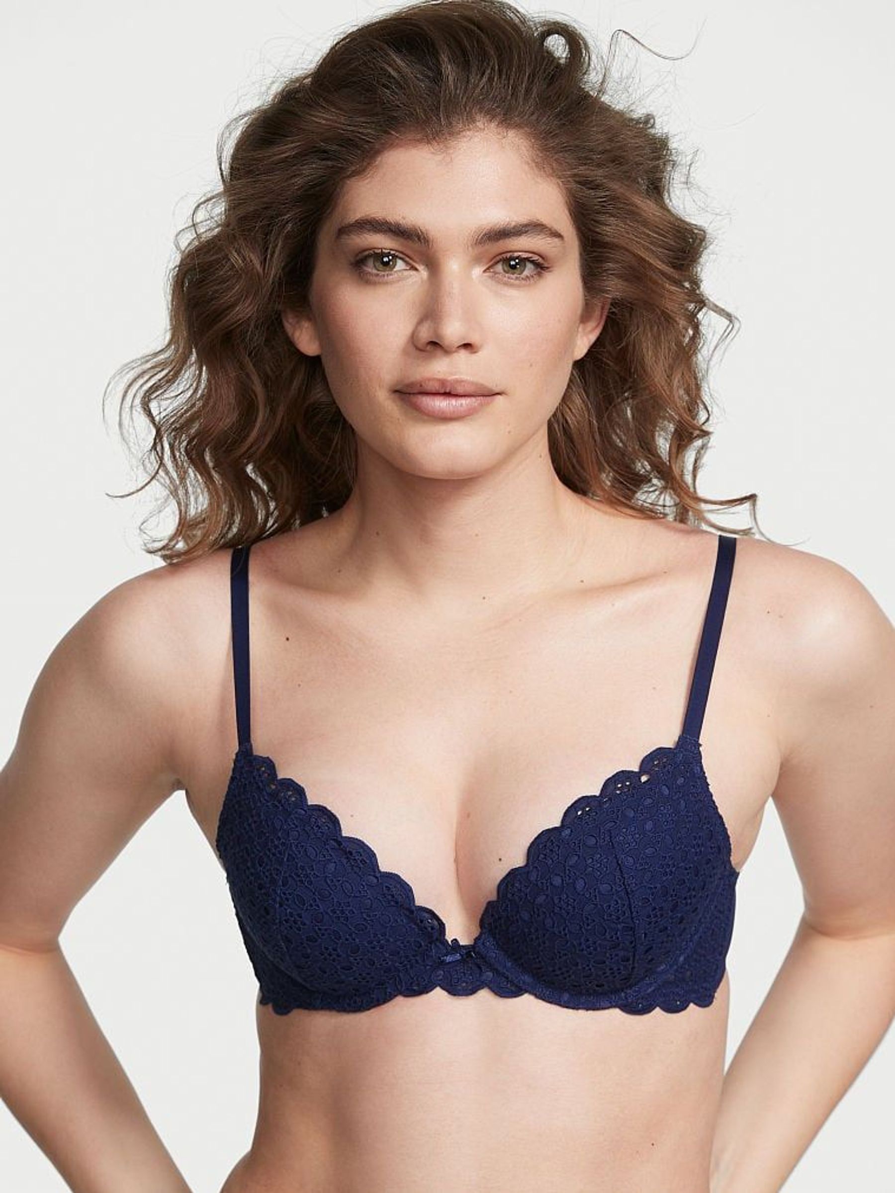 Ensign Navy Blue Push Up Broderie Scalloped Trim Bra (Q31826) | €39