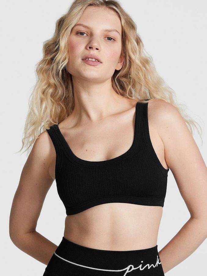 Pure Black Seamless Low Impact Sports Bra (Q43130) | €13