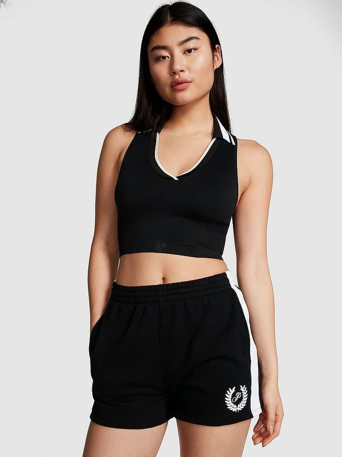 Pure Black Fleece Short (Q43499) | €15