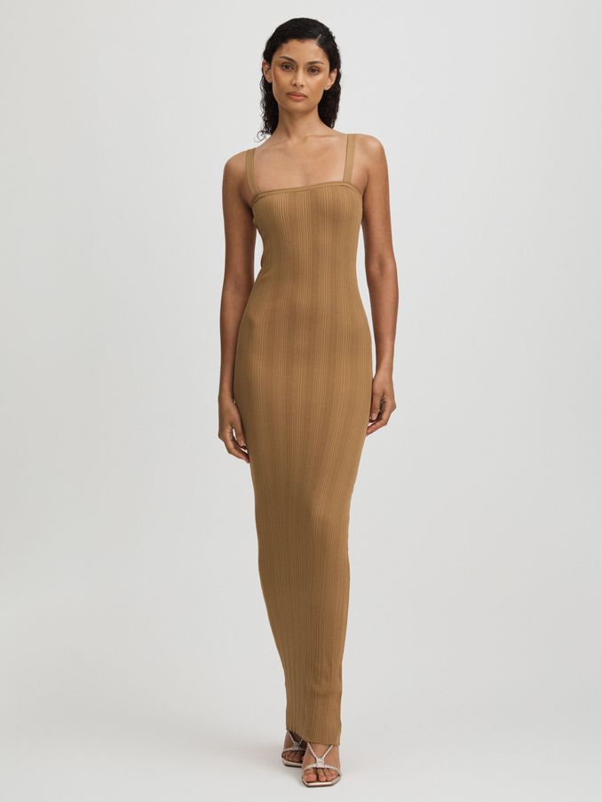 Good American Plisse Maxi Dress in Tan (Q67863) | €120