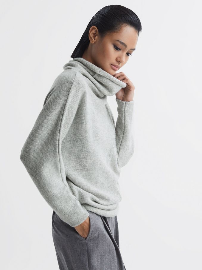 Wool Blend Turtle Neck Jumper in Light Grey (Q69200) | €76