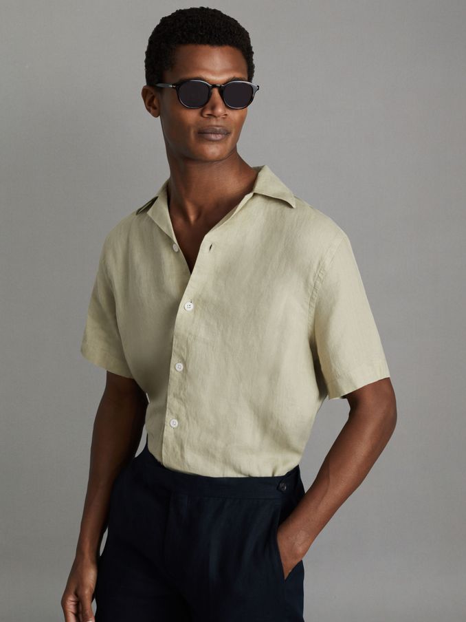 Relaxed Linen Cuban Collar Shirt in Chartreuse (Q69275) | US$46