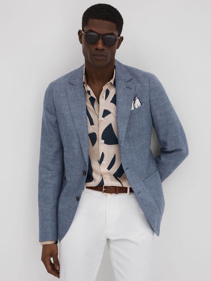Slim Fit Single Breasted Wool Blend Blazer in Indigo (Q82032) | US$328