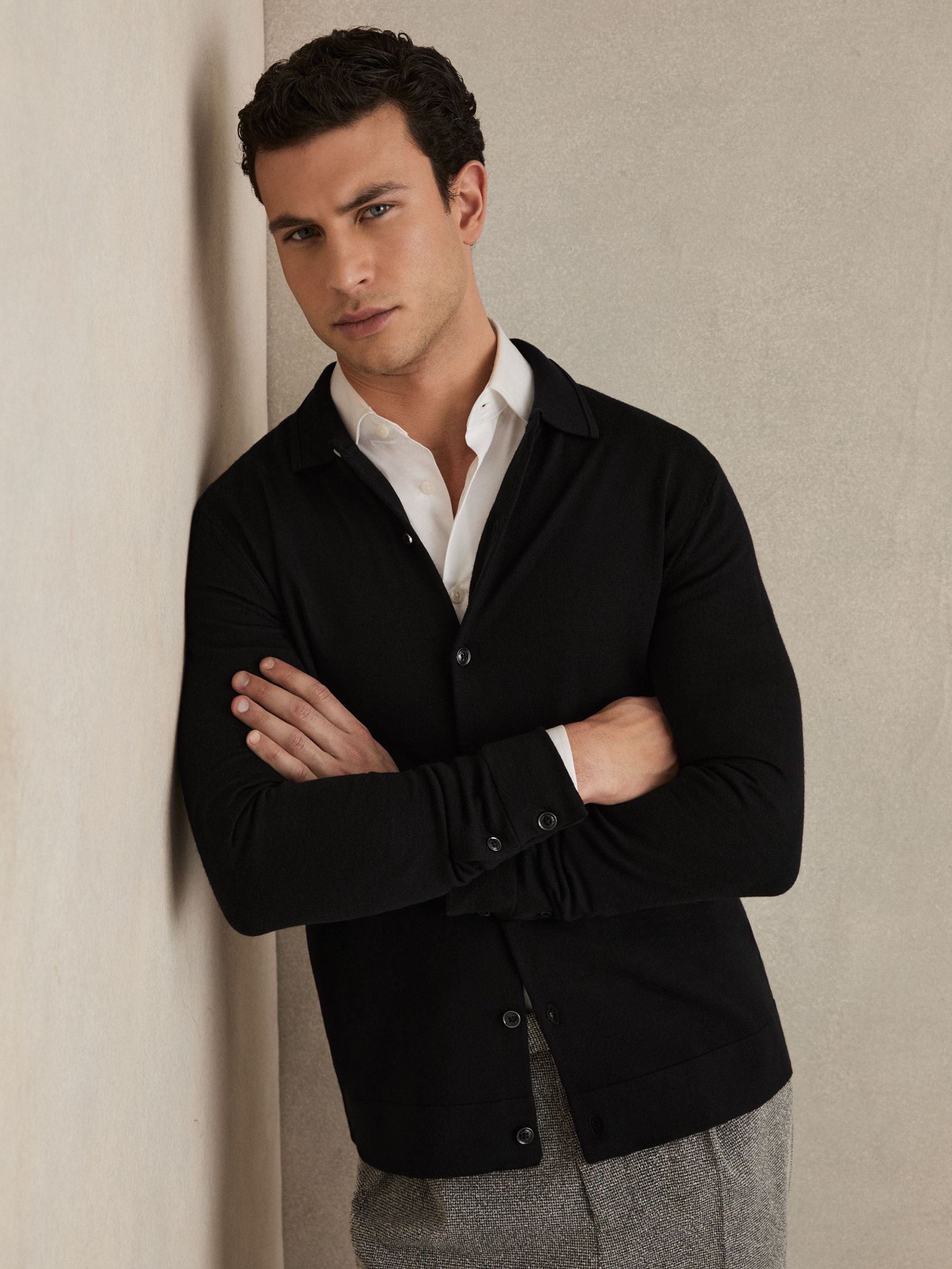 Merino Wool Button-Through Cardigan in Black (Q92967) | €170