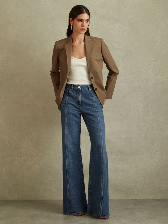 Flared Front Seam Jeans in Mid Blue (Q96678) | €110