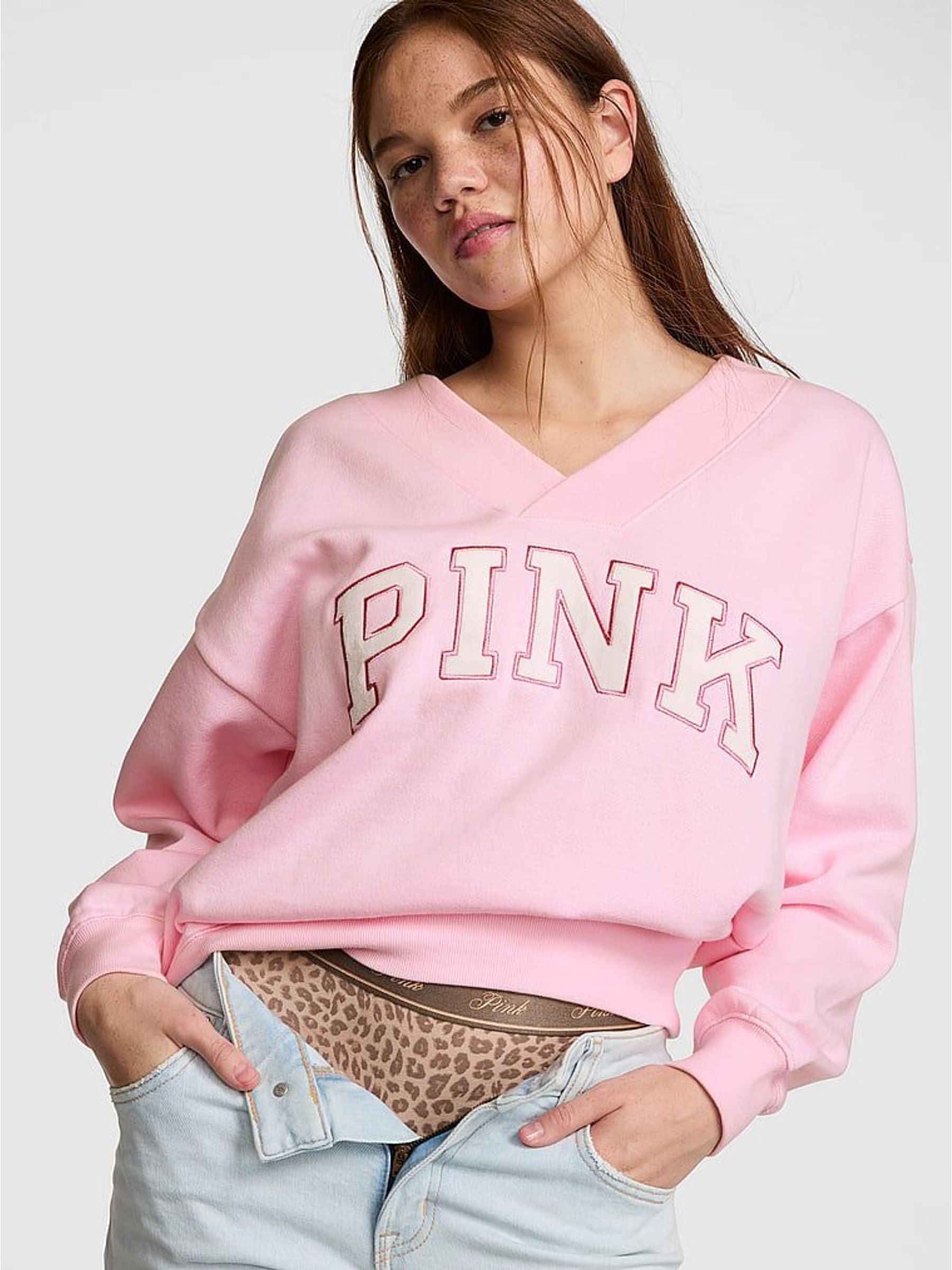 Coconut Pink - V-neck Sweatshirt