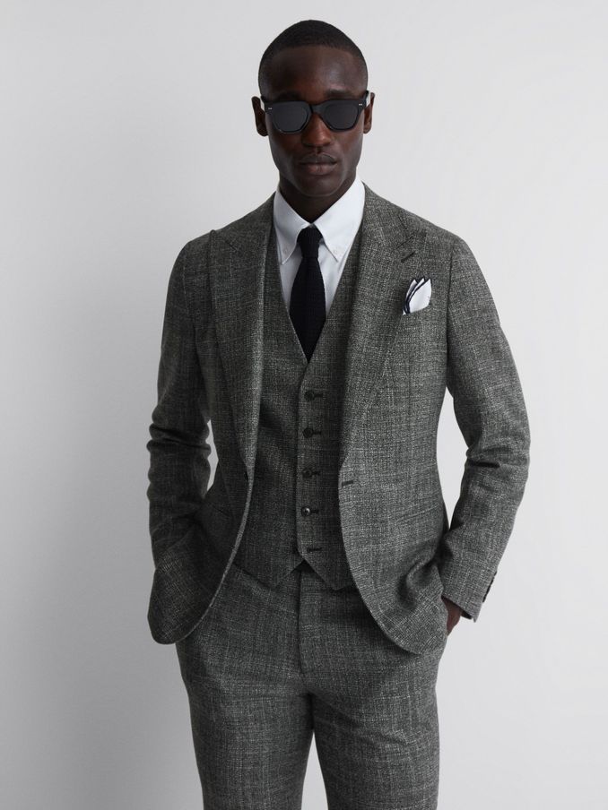 Slim Fit Wool Waistcoat in Charcoal (U54589) | €77