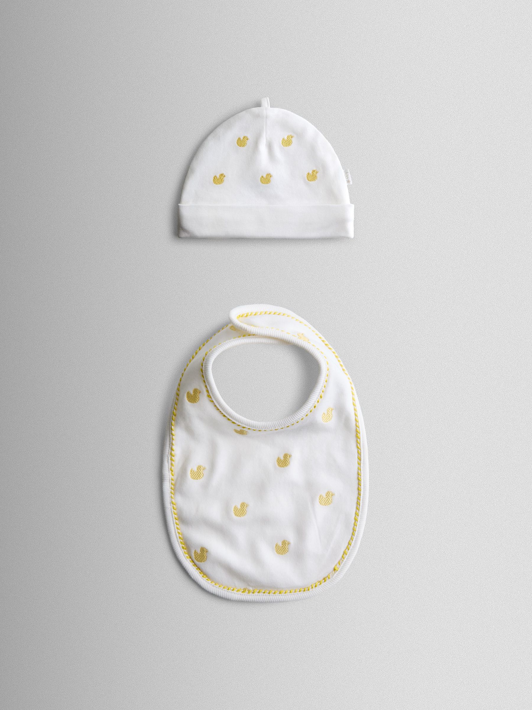 Yellow Duck Embroidered Hat and Bib Set (V02474) | $21
