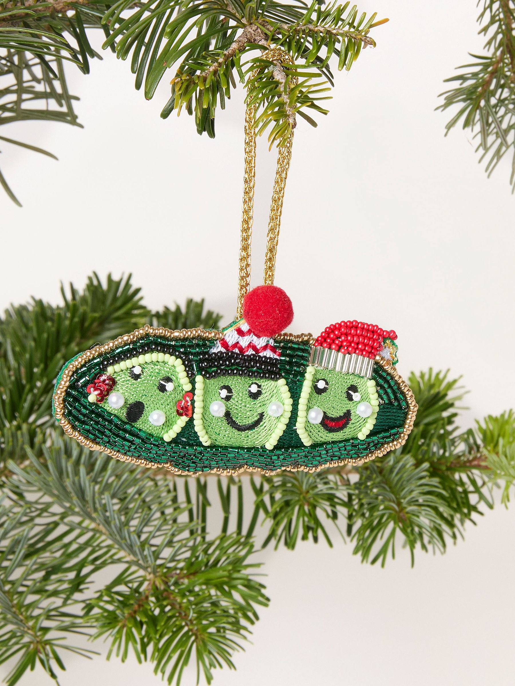 Peas In A Pod Beaded Christmas Decoration