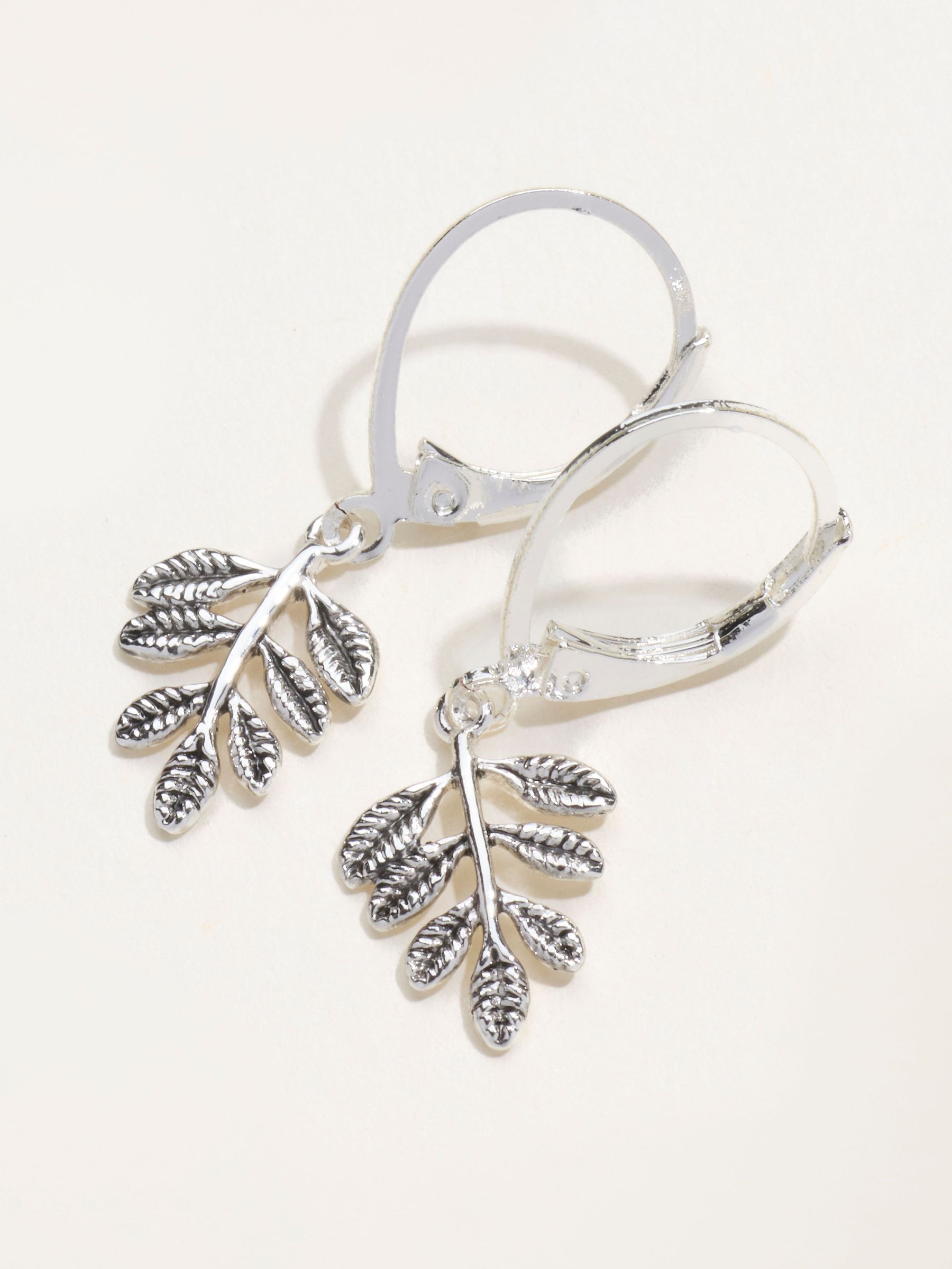 Silver Tone - Leaf Drop Earrings