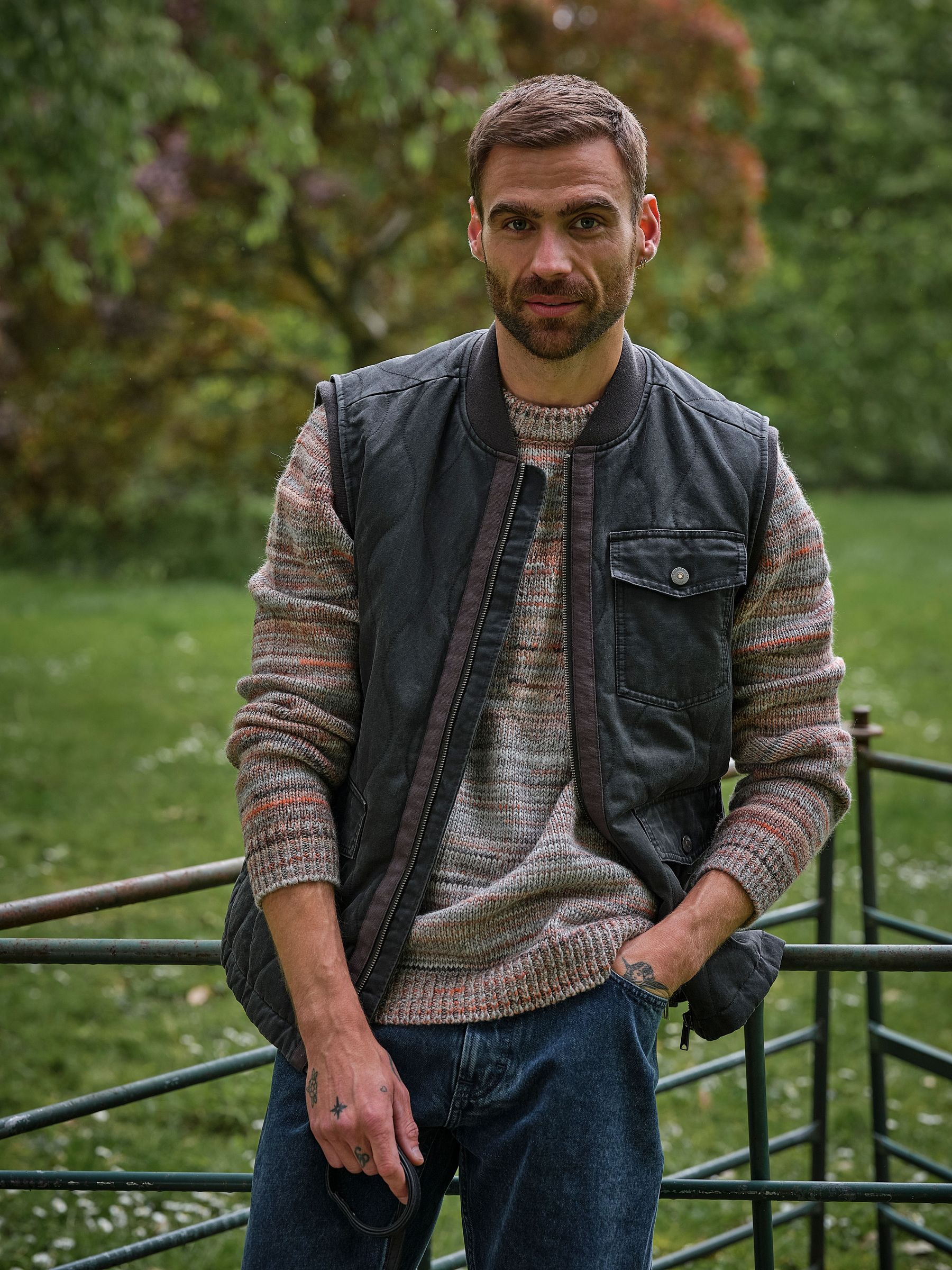 Charcoal Grey - Regular Wyre Quilted Gilet