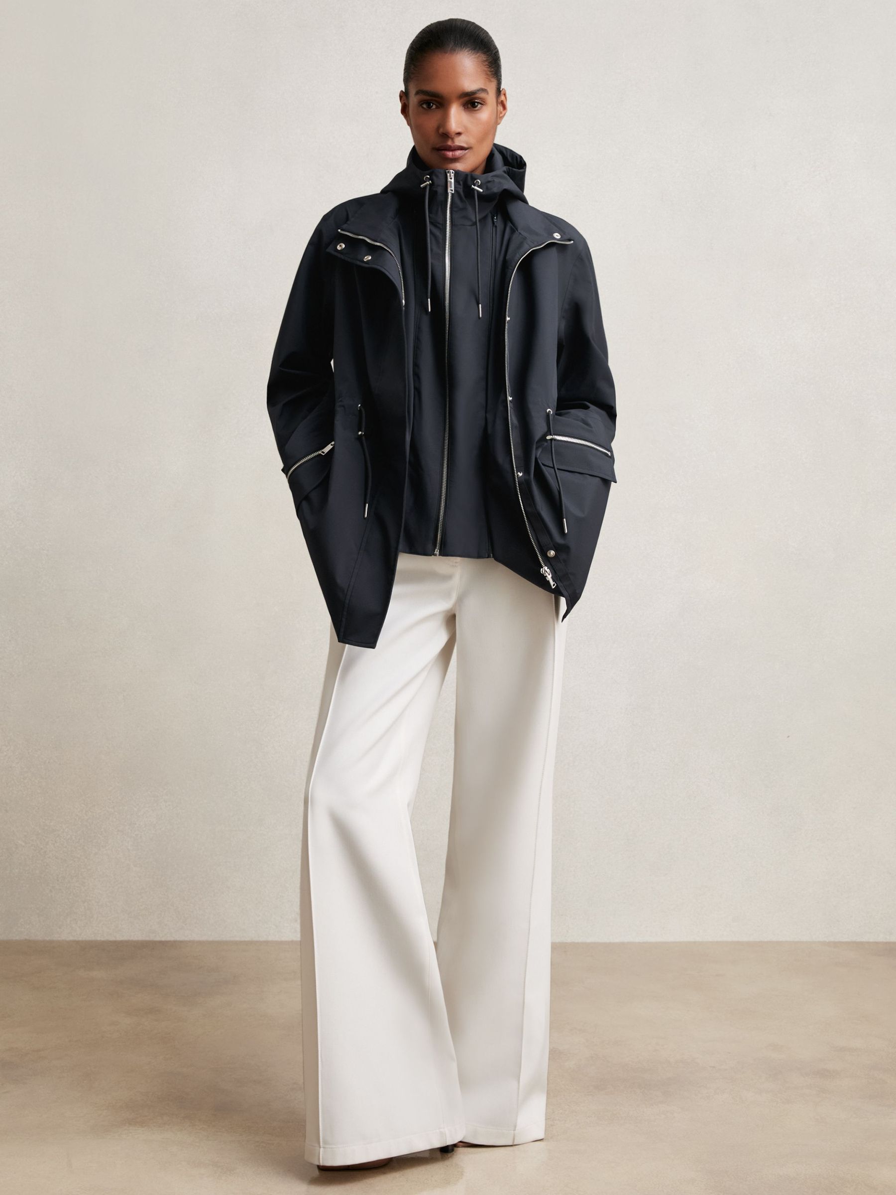 Coat in Navy (W25010) | €360