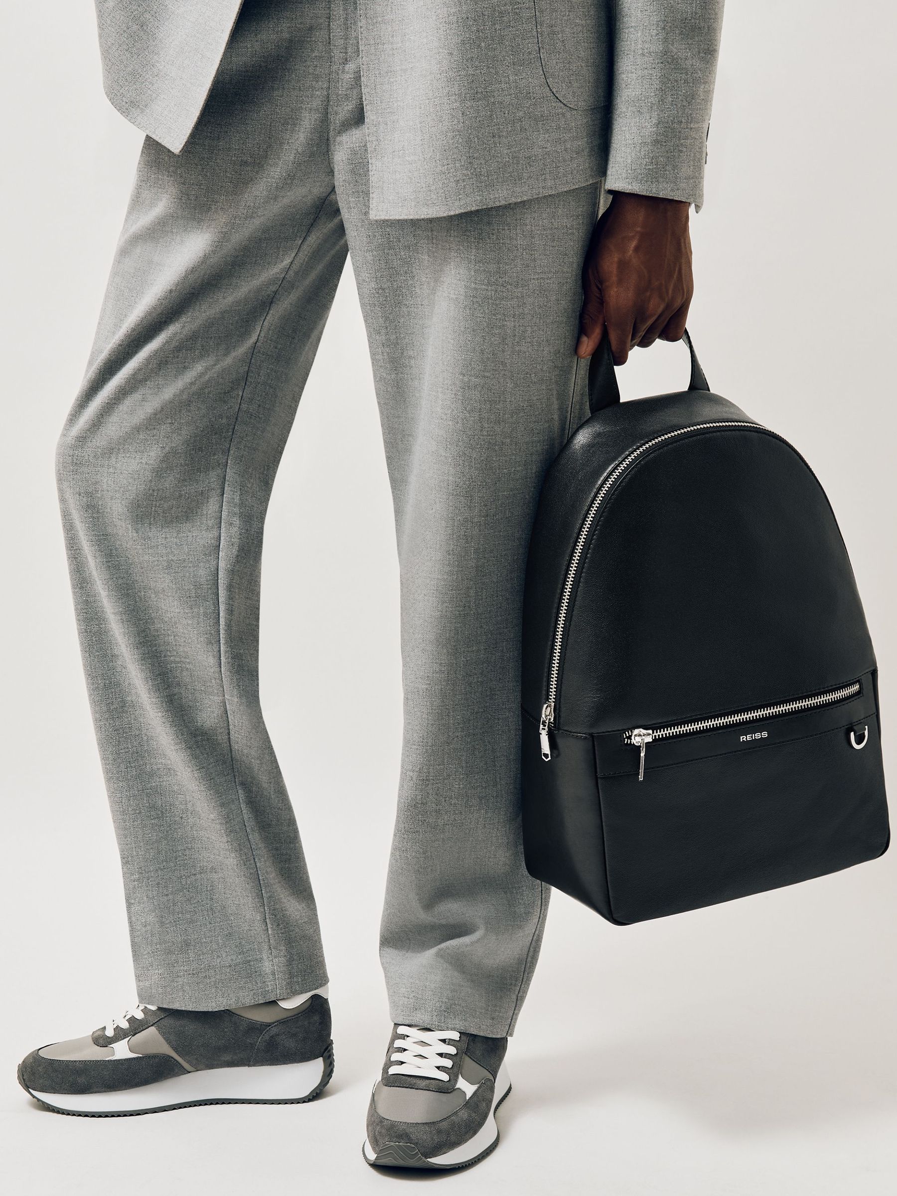 【NONCODE】Reese suede chain backpack ReclaimedCinchTopBackpack-