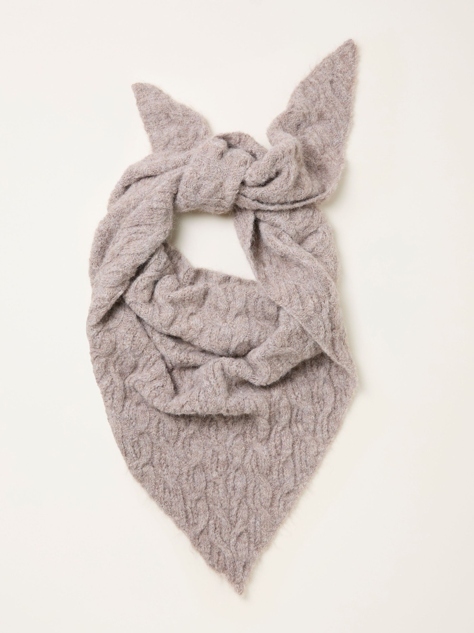 Oatmeal Cable Shawl (W25864) | $68