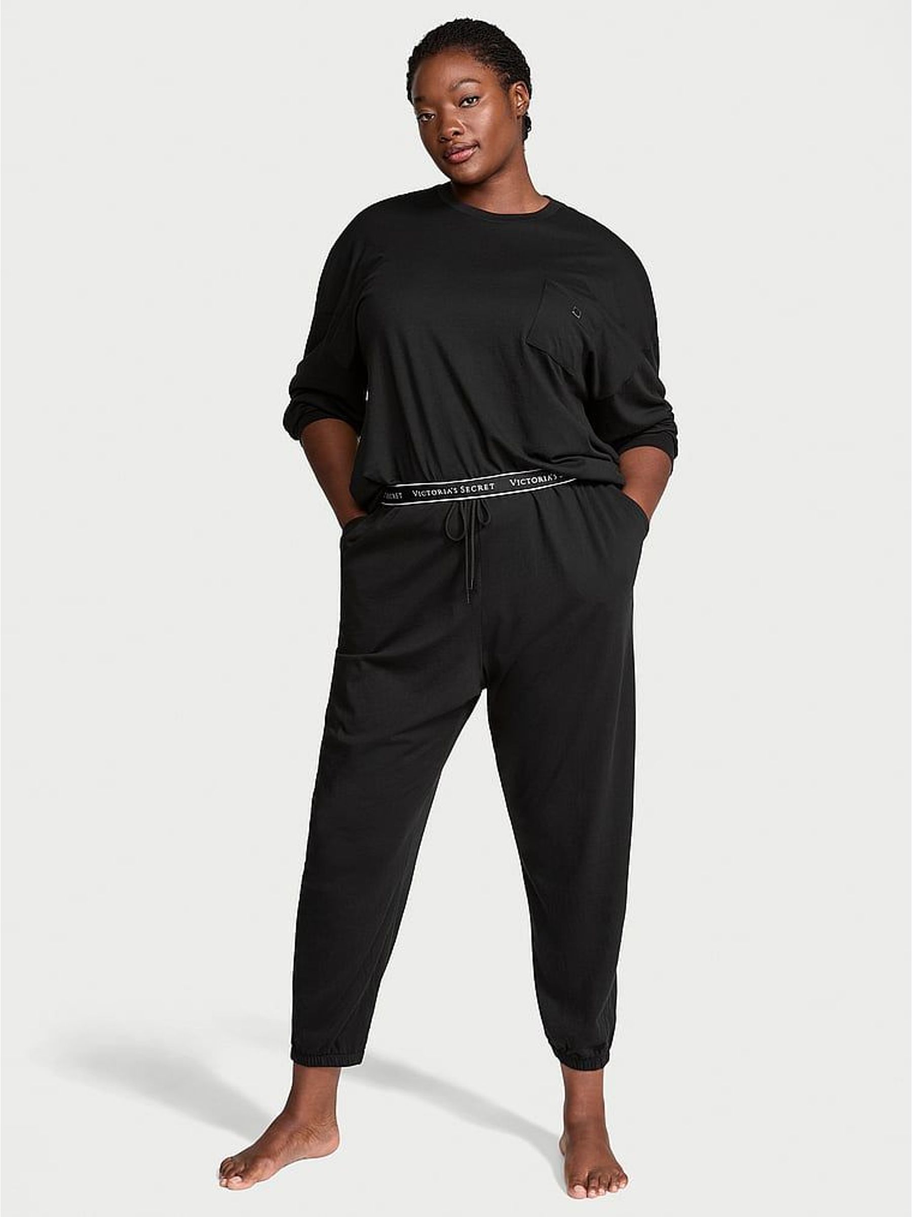 Black Cotton Pyjamas Set (W39373) | €62