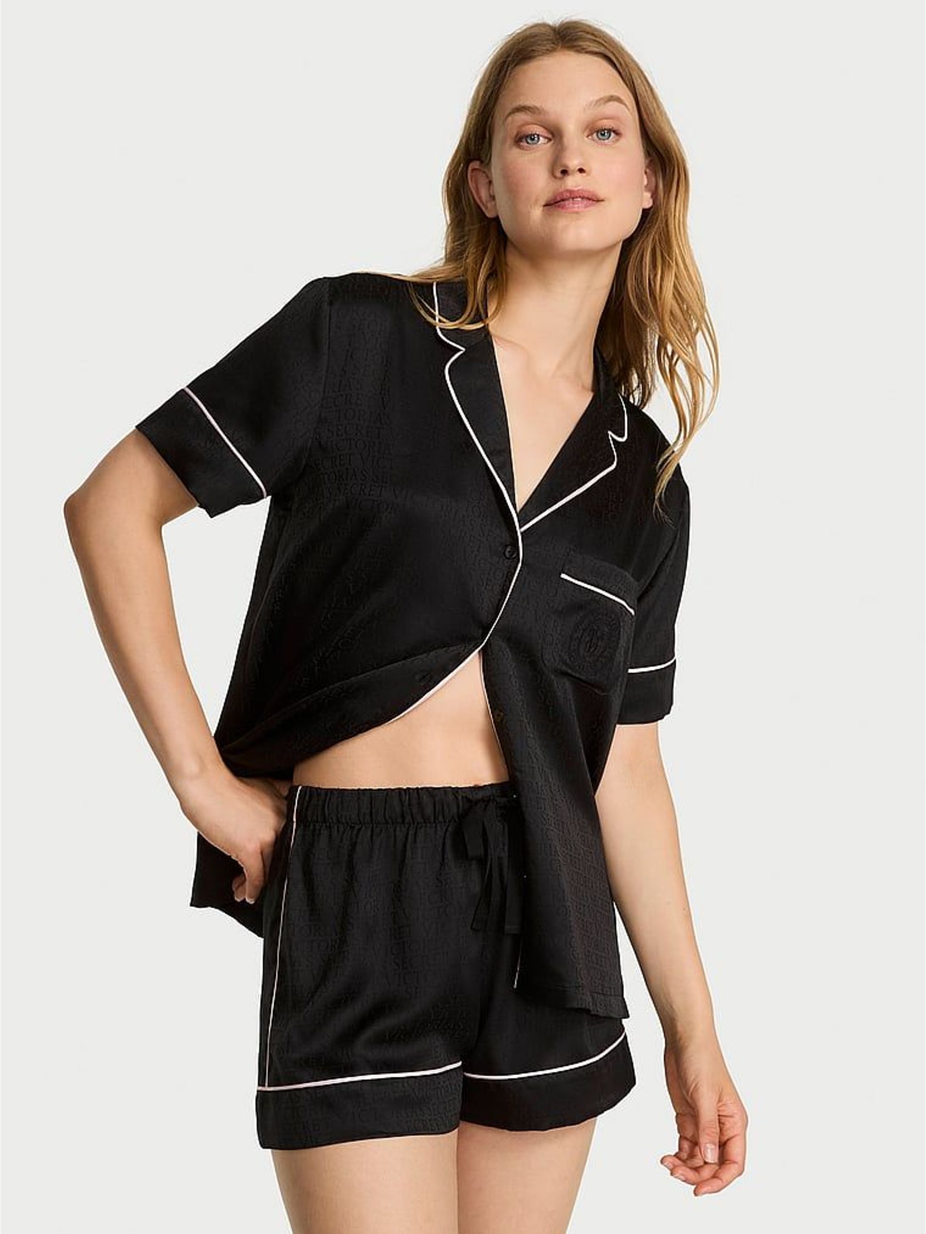 Black Logo Jacquard Satin Short Pyjamas Set (W43086) | €83