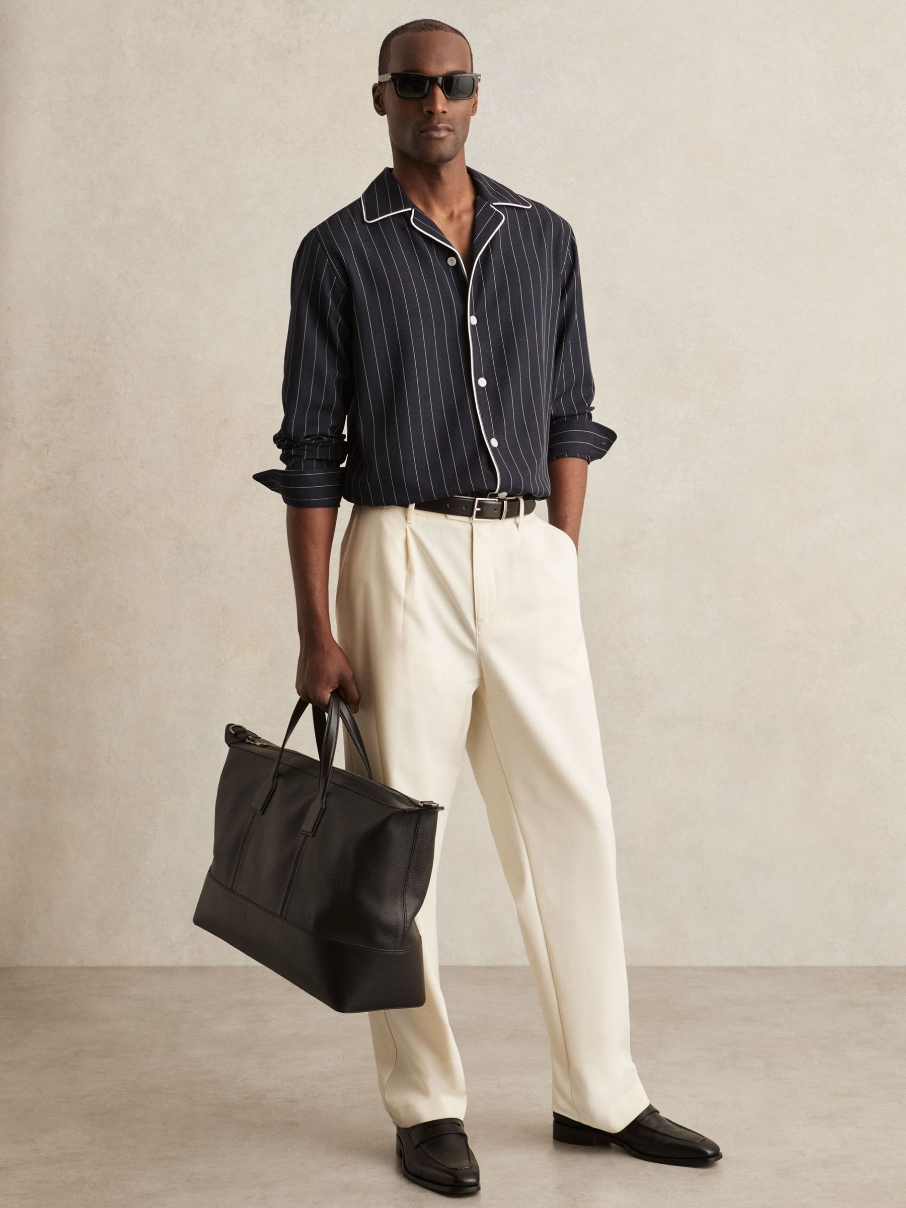 Pinstripe Cuban-Collar Piped Shirt in Navy/White (W51478) | €145