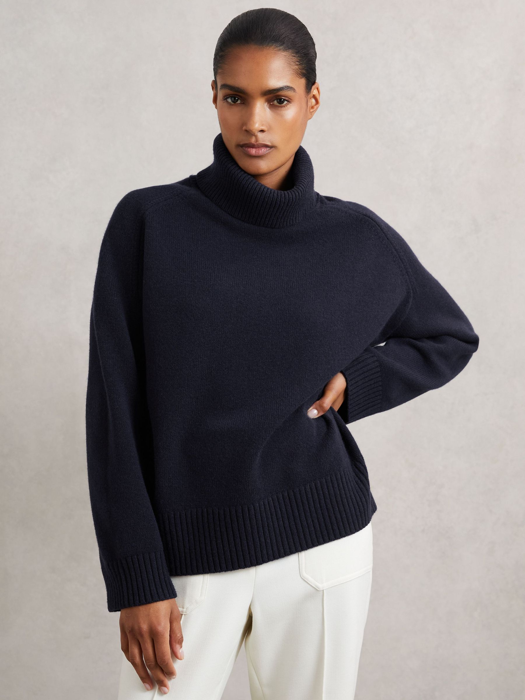 Wool-Cashmere Roll-Neck Jumper in Navy (W55374) | €185