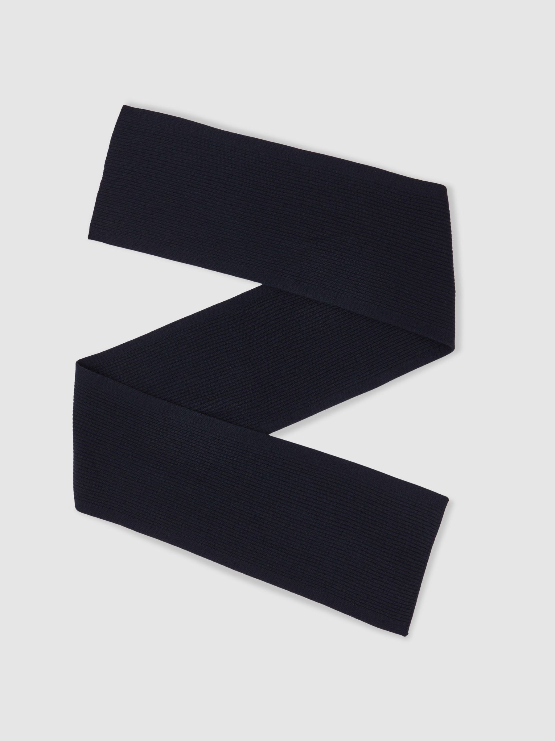 Scarf in Navy (W58986) | €90